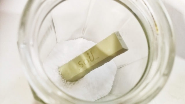 塩が固まったらどうする?珪藻土乾燥剤が便利